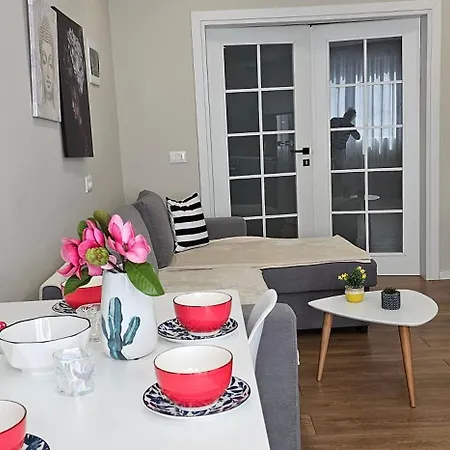 Appartement Sweet Centrally Located *
